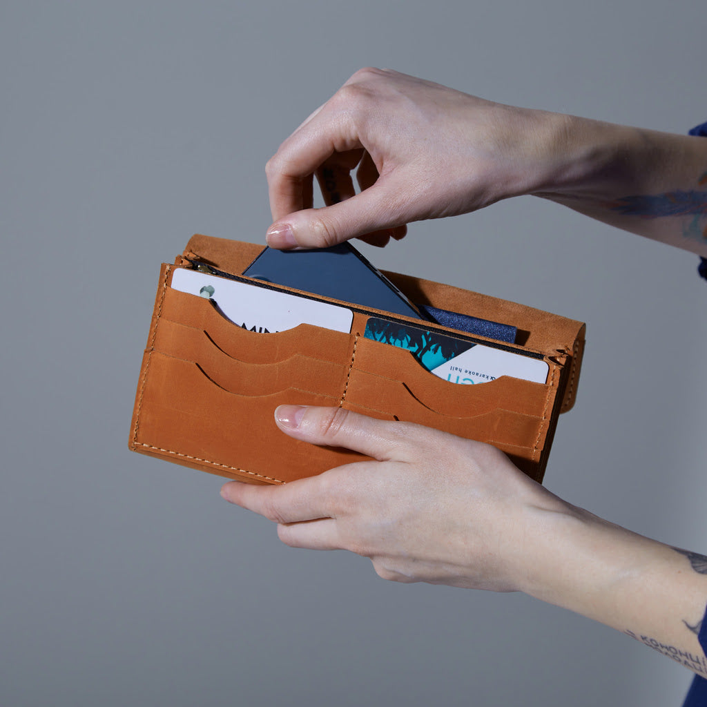 Simple Capacious Leather Wallet