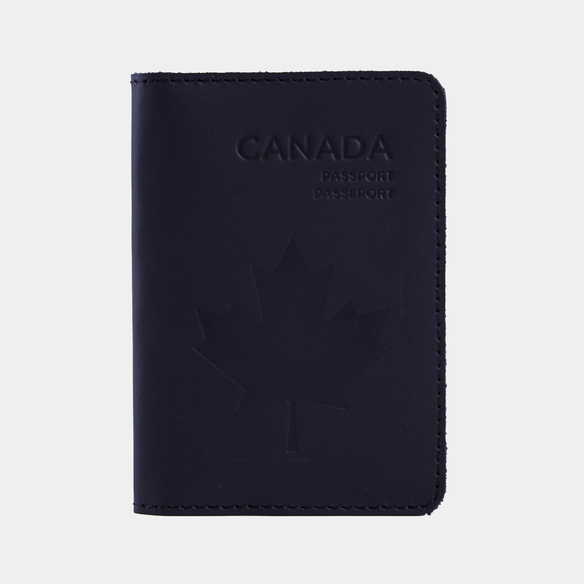 Étui pour passeport avec le symbole national du Canada fabriqué à partir de cuir vintage