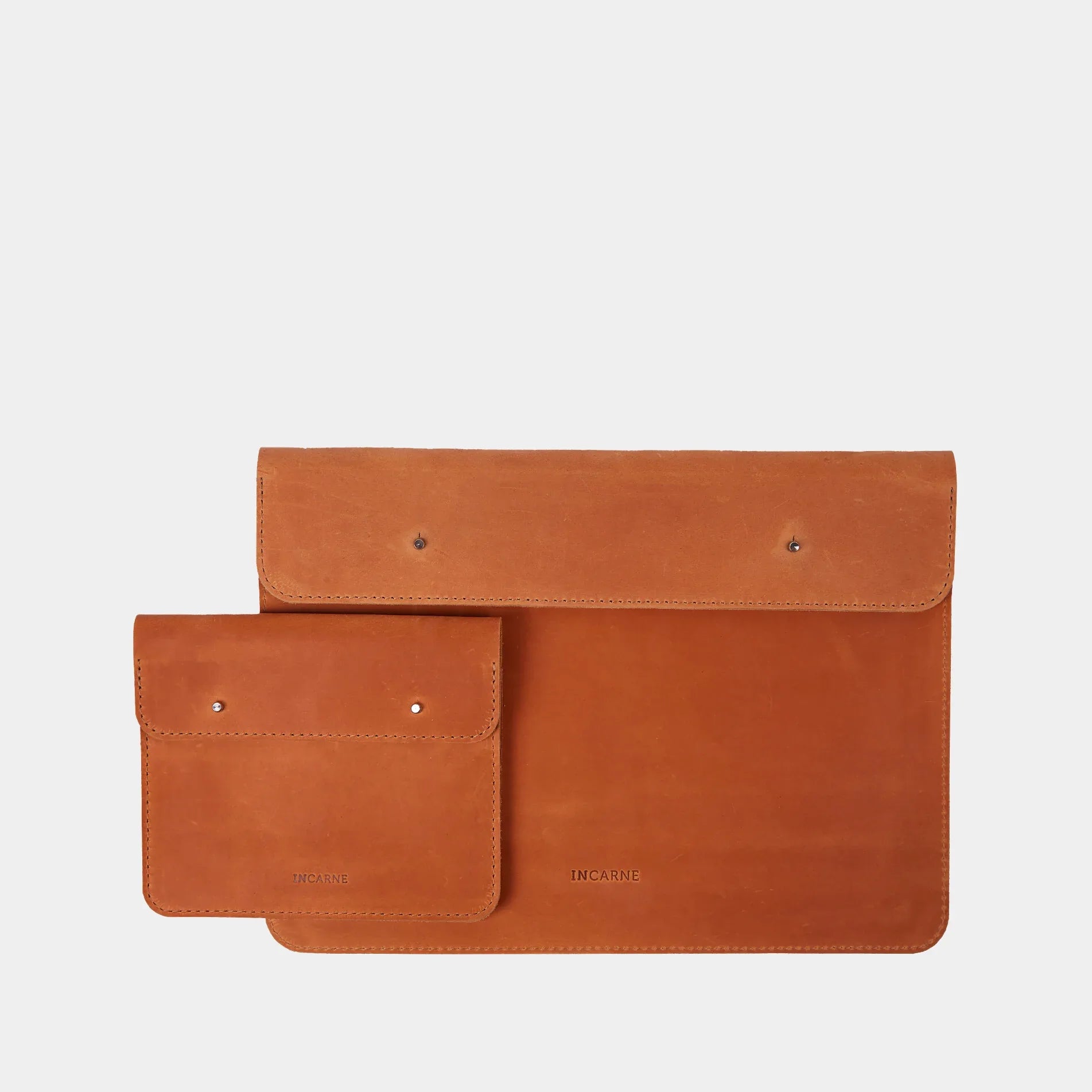 Gift set: Neat laptop case + Keep cable organizer - INCARNE® Global