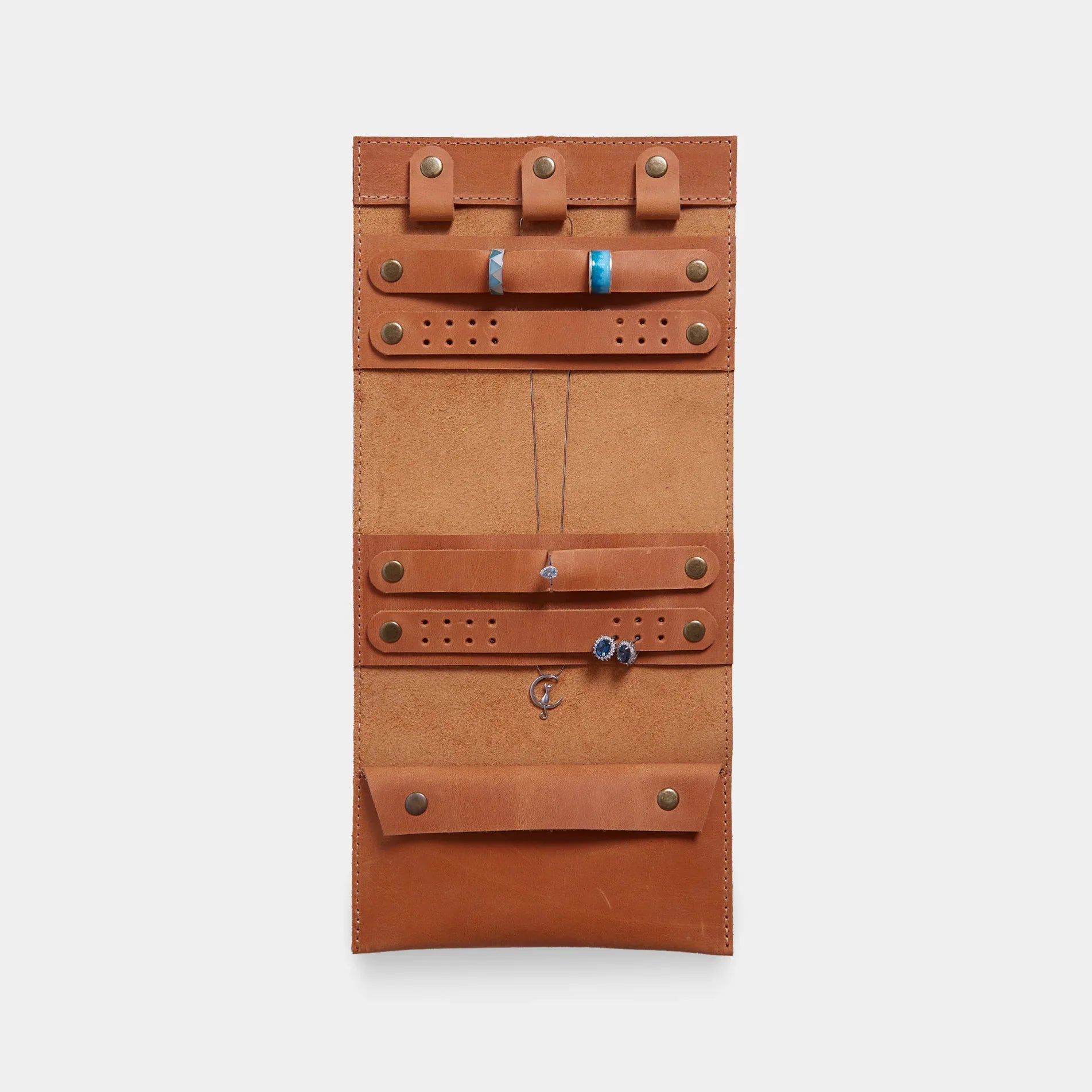 Beauty Weekend vintage leather jewelry organizer - INCARNE® Global