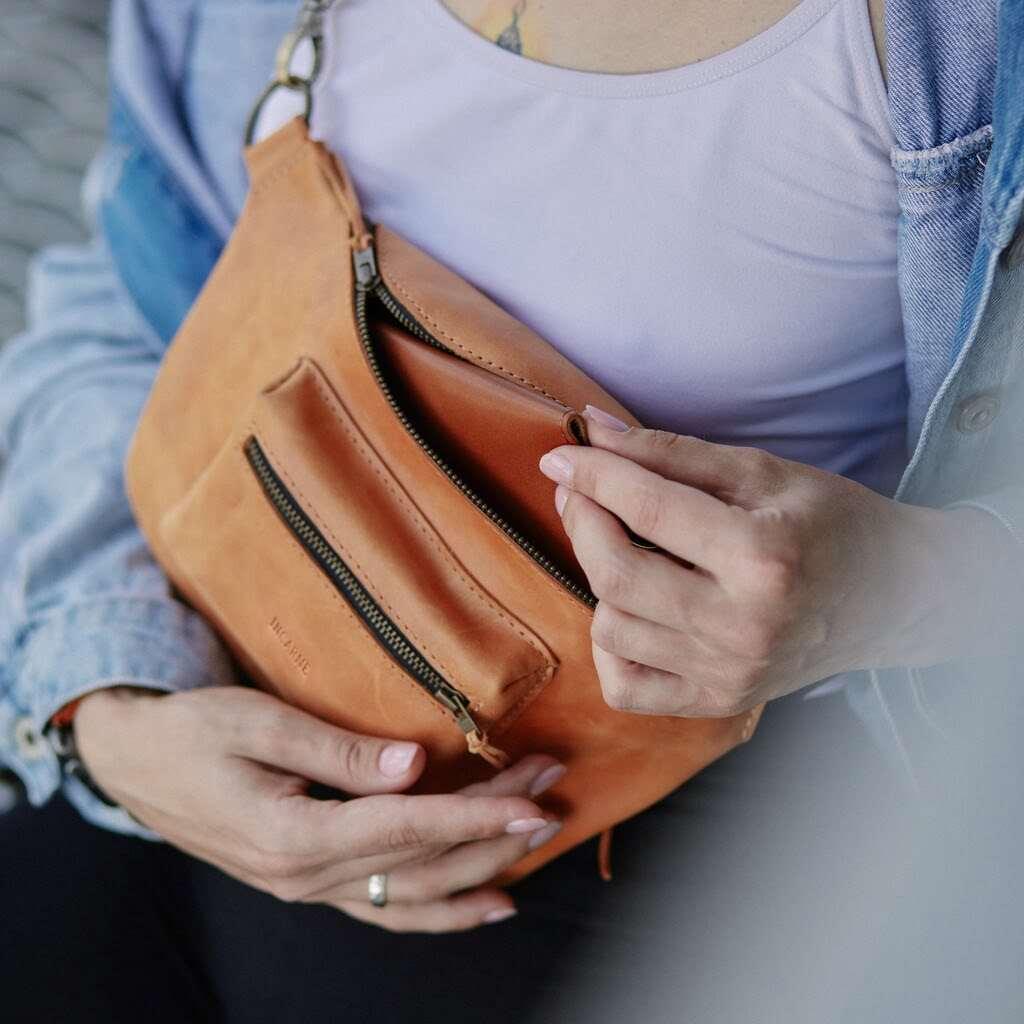 Beltee Leather Bum Bag - INCARNE® Global