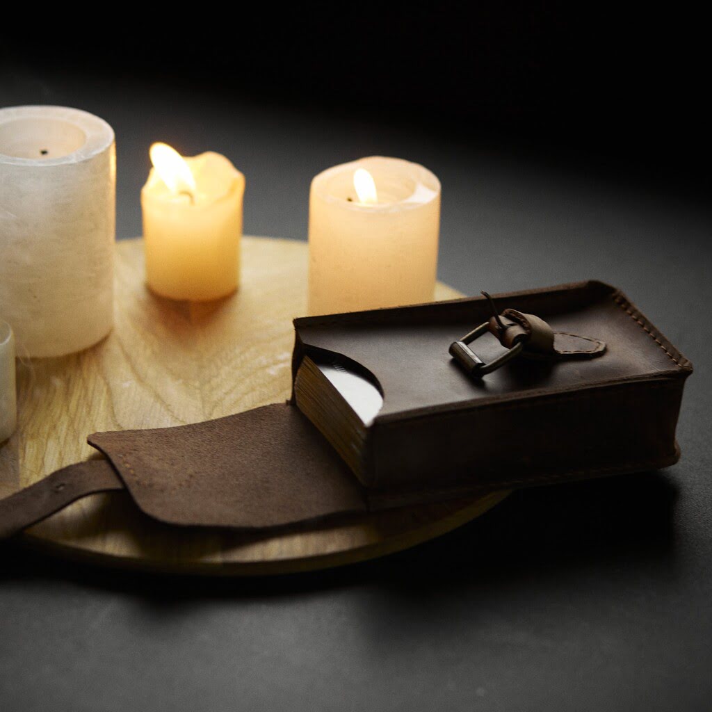 Leather Tarot Holder