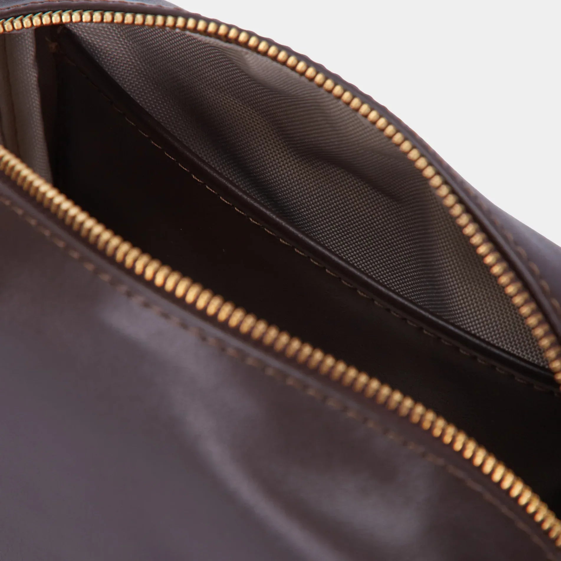 Set of Mirage leather toiletry bags - INCARNE® Ukraine