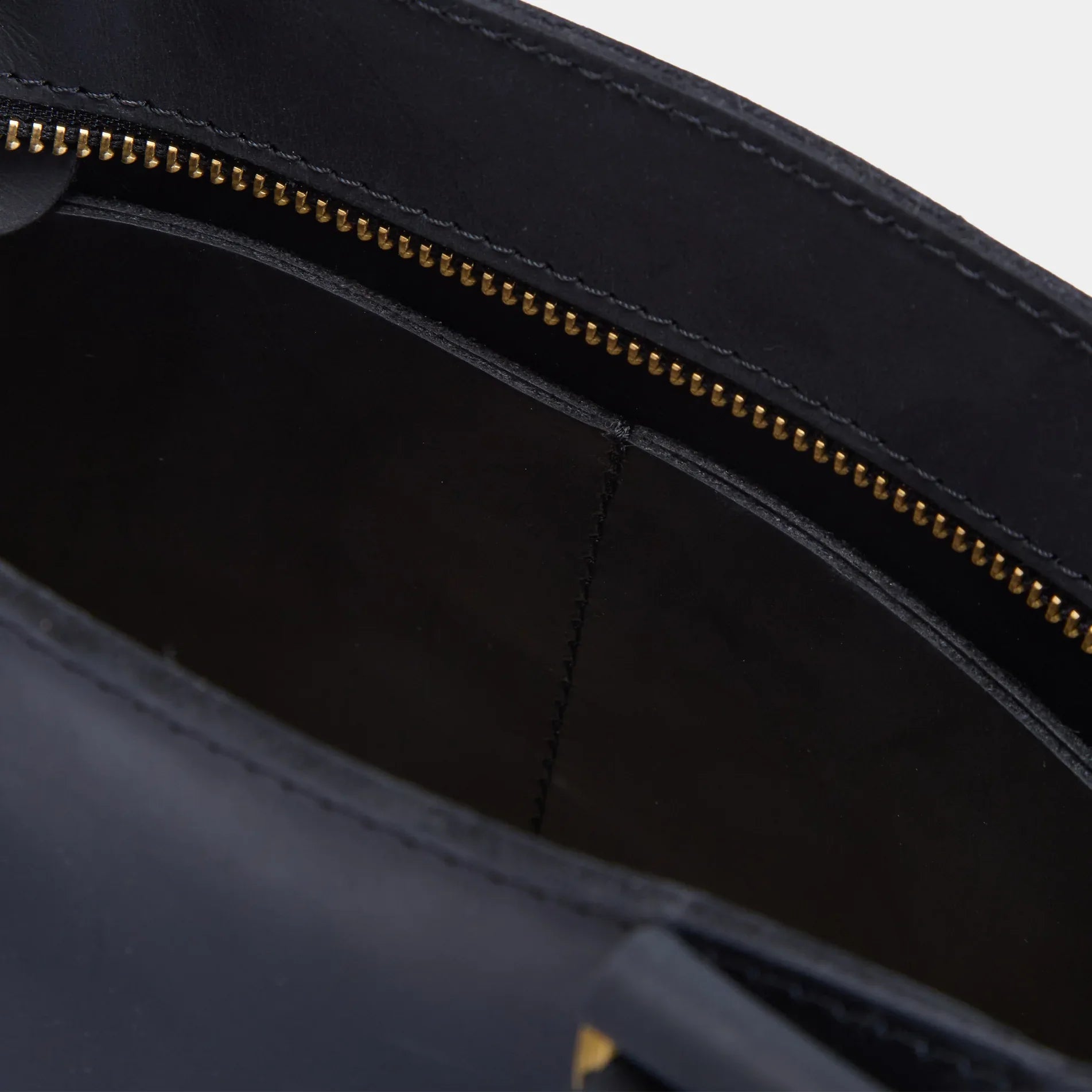 Optimus backpack-bag - INCARNE® Ukraine