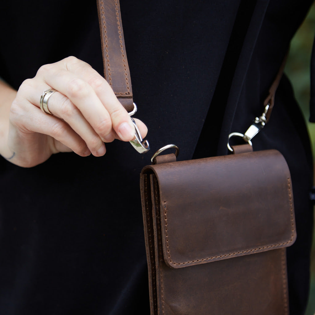 BOLSO PARA TELÉFONO SMART CASE DE PIEL