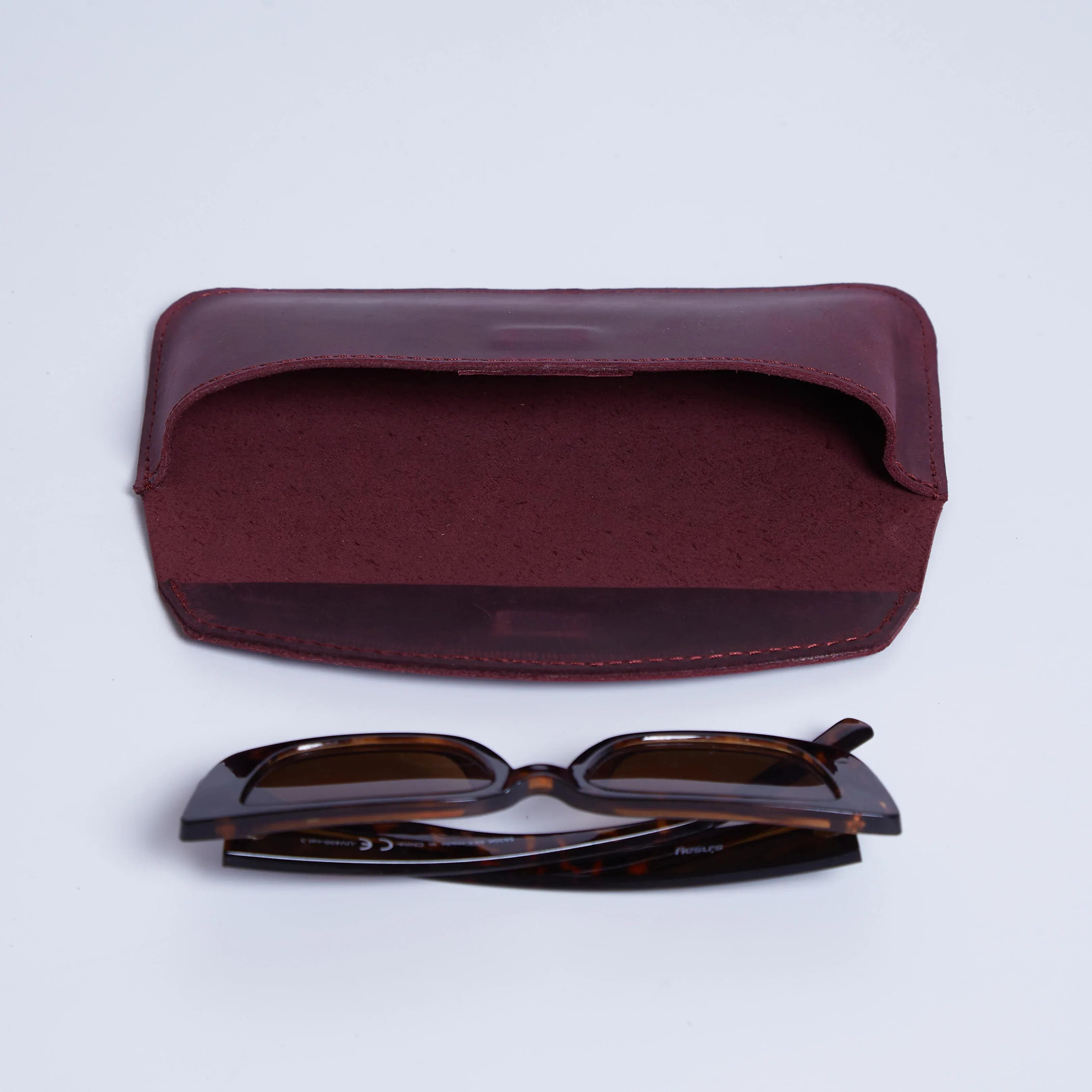 Ellet glasses case - INCARNE® Ukraine