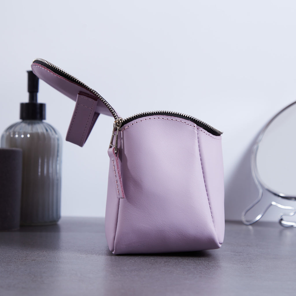 Kosmetiktasche Timeless aus klassischem Leder