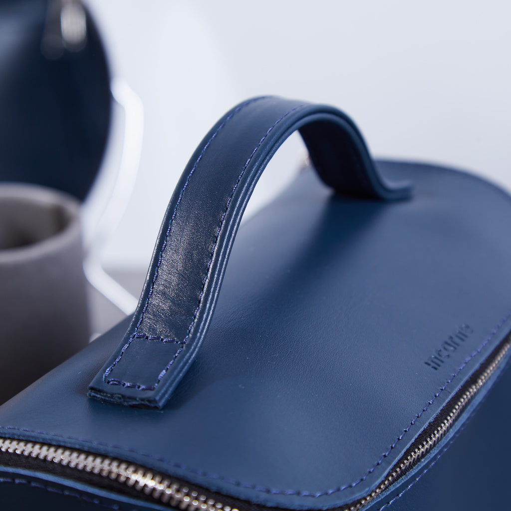 Kosmetiktasche Timeless aus klassischem Leder