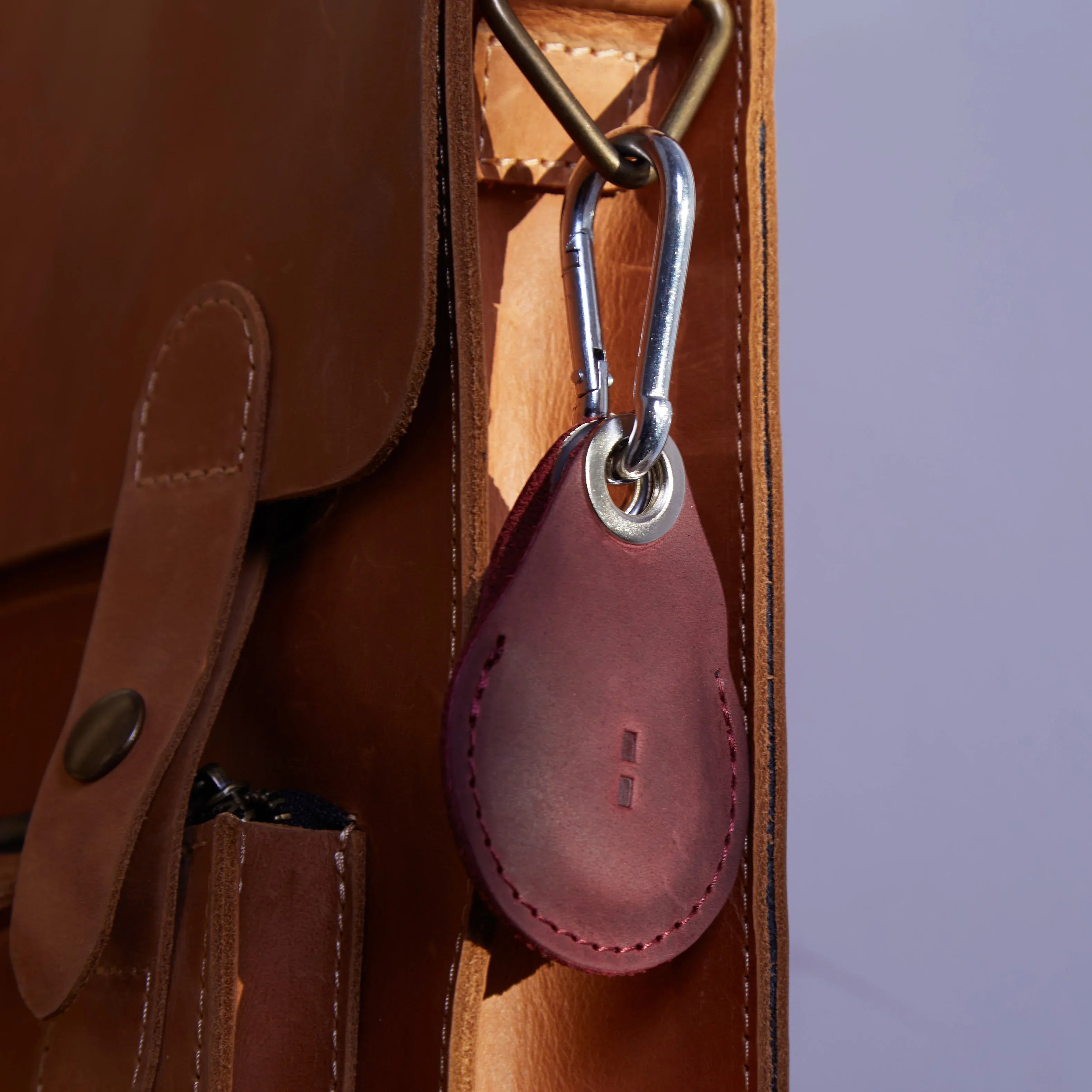 AirTag Key Tag Case - INCARNE® Ukraine
