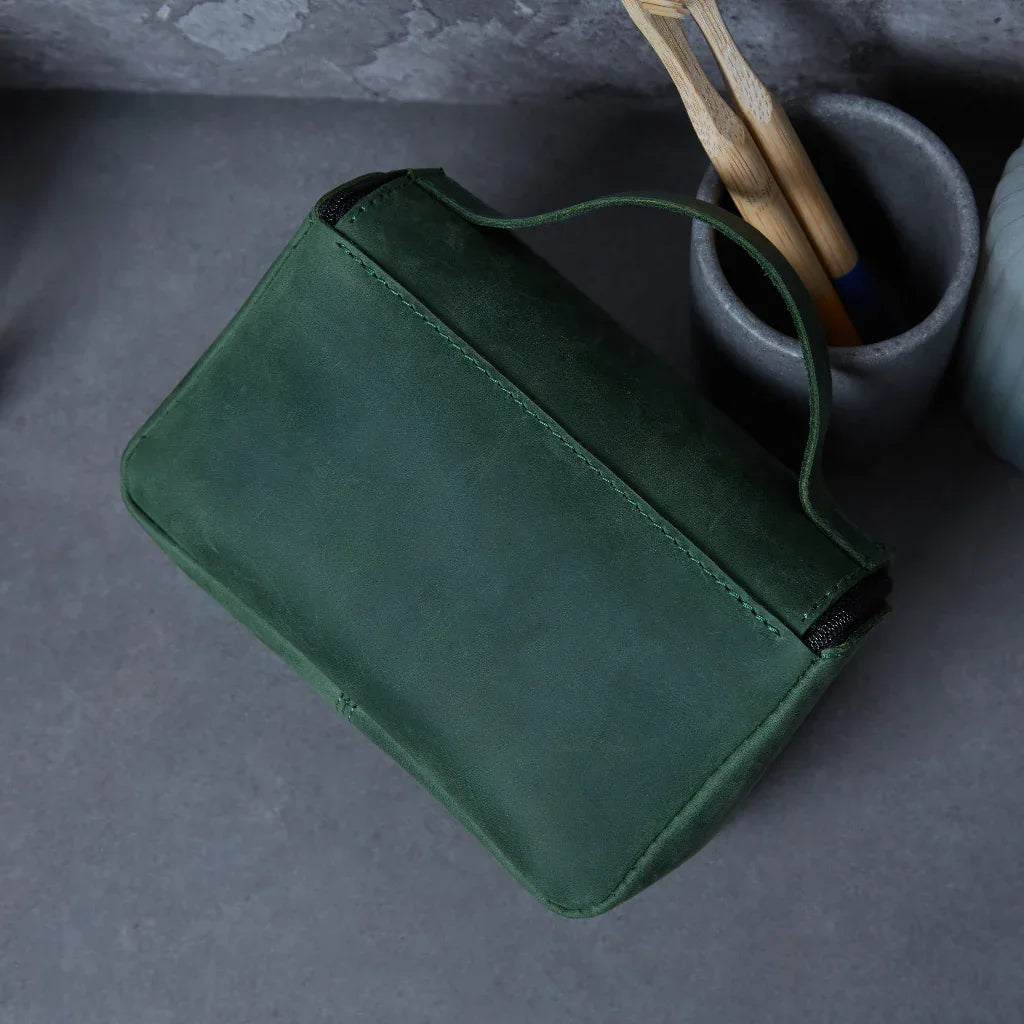 Timeless toiletry bag - INCARNE® Ukraine