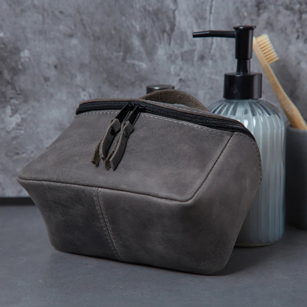 Timeless toiletry bag - INCARNE® Ukraine