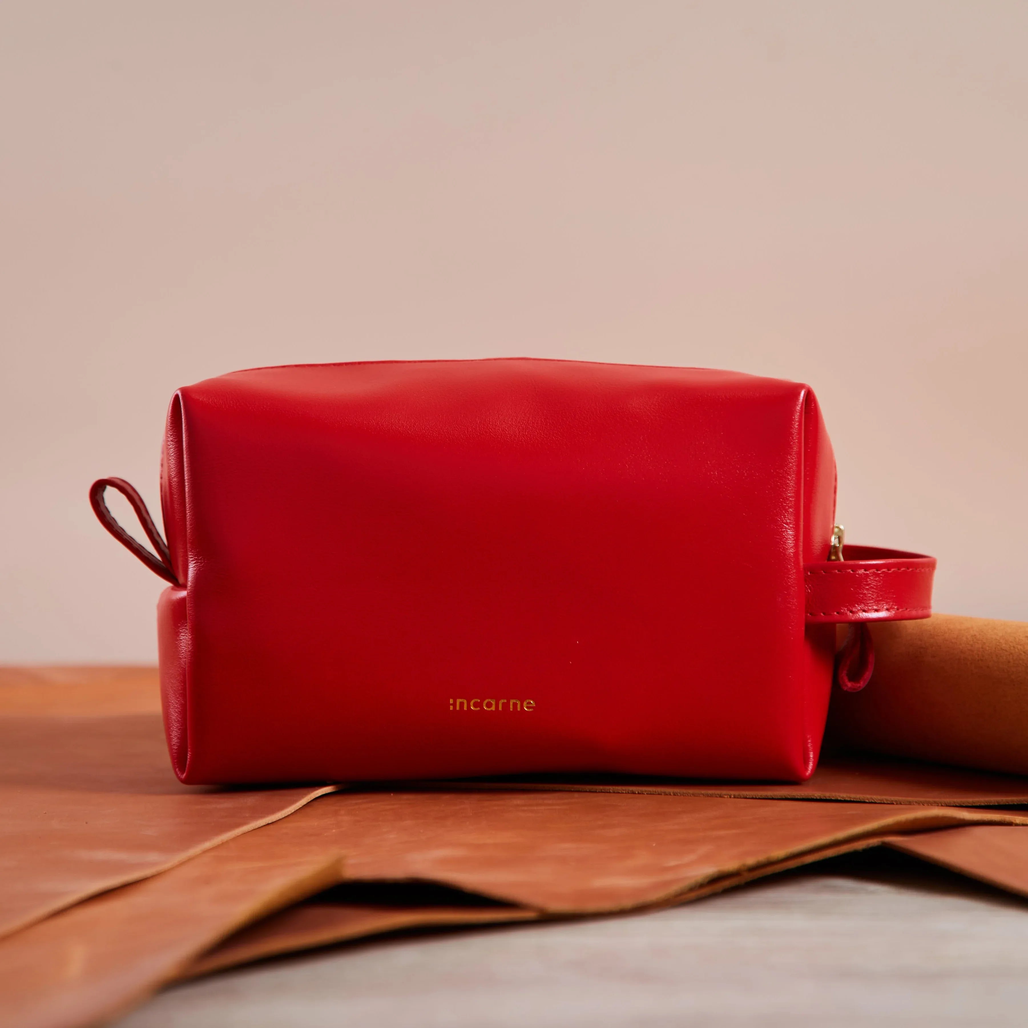 mirage fahrradtaschen Leder-Geschenkset: Optimus Tasche-Rucksack und Mirage Kosmetiktasche (rot)