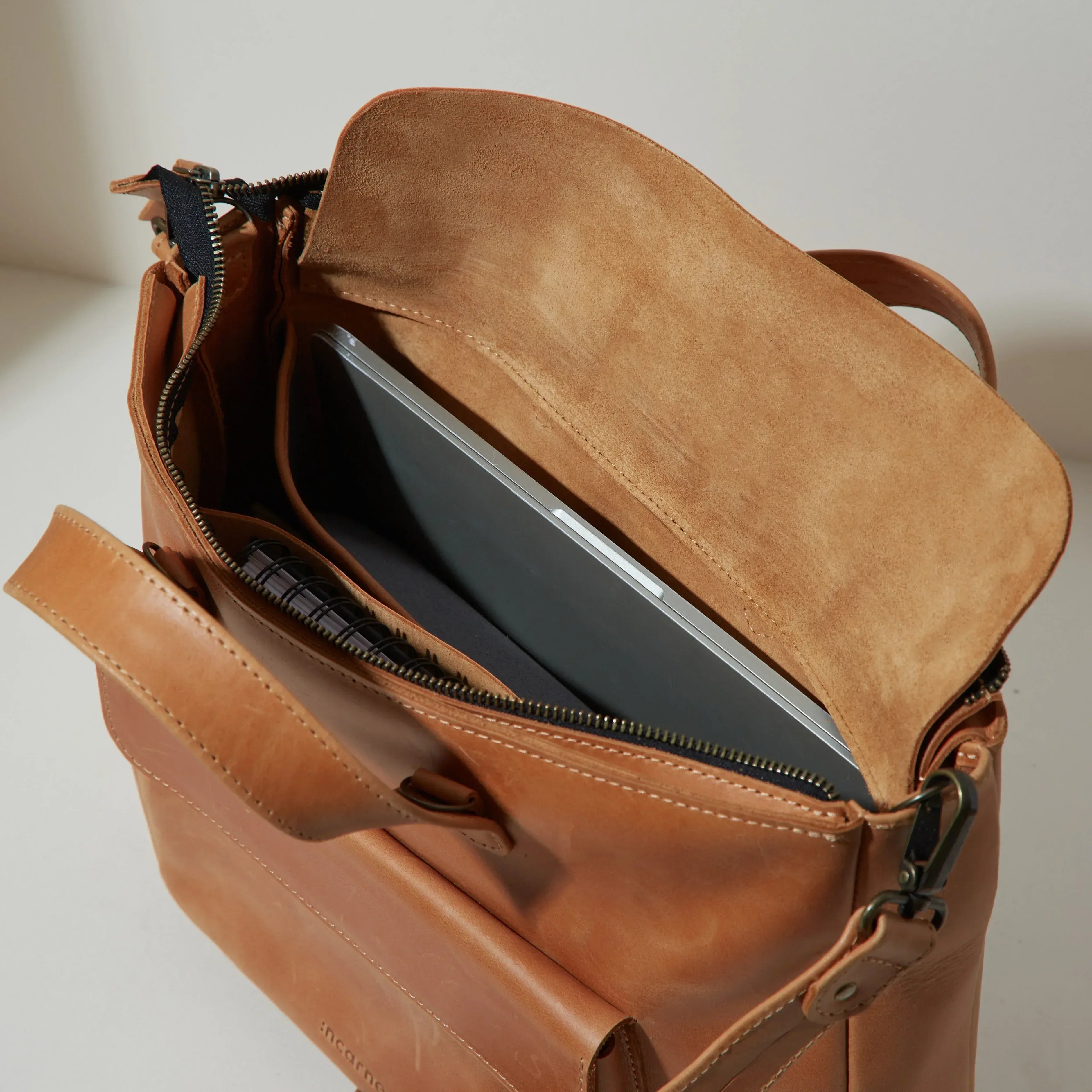 Voyager backpack bag - INCARNE® Ukraine