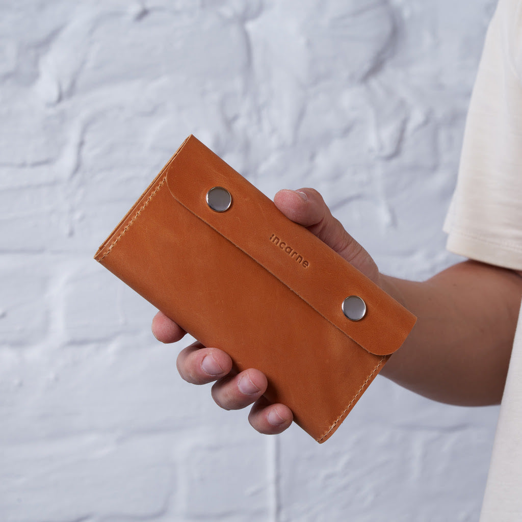 Tobacco organizer Roll Master made from vintage leather