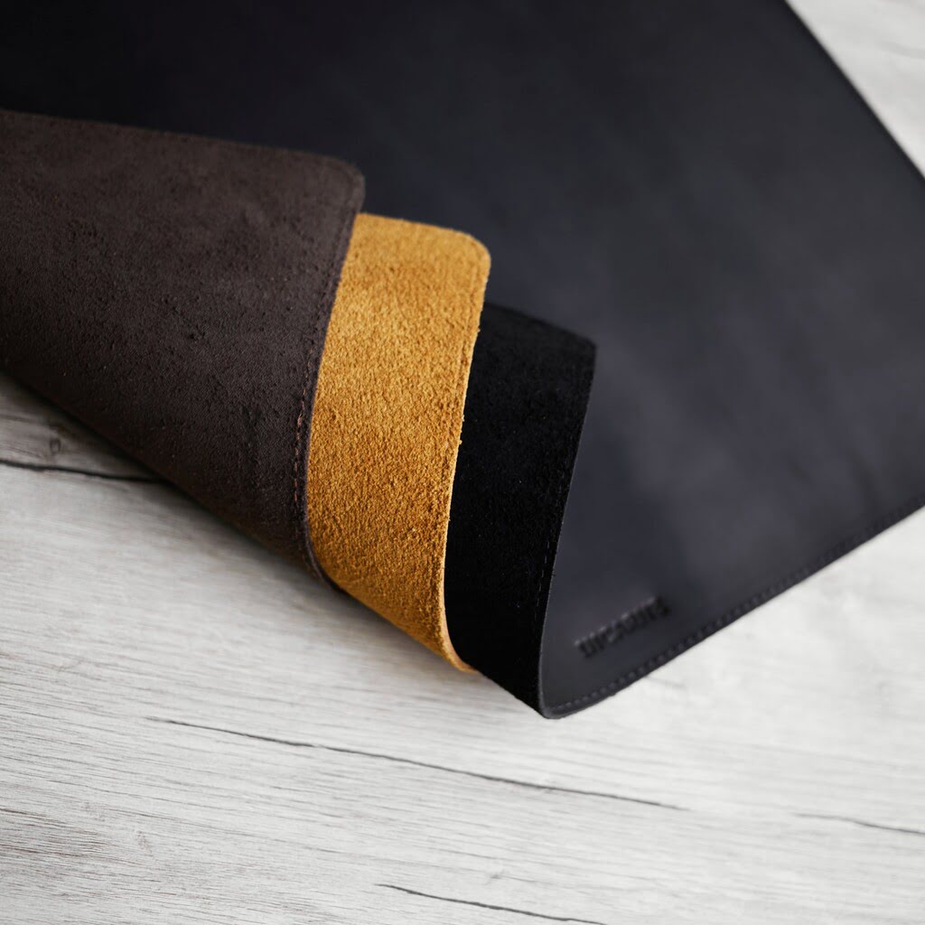 Mouspade en cuir mot