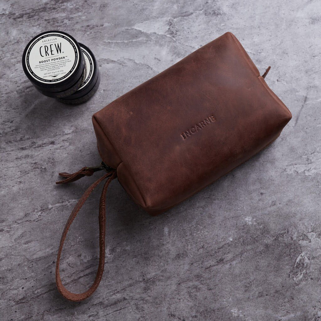 Bolsa cosmética de viaje de cuero a bordo